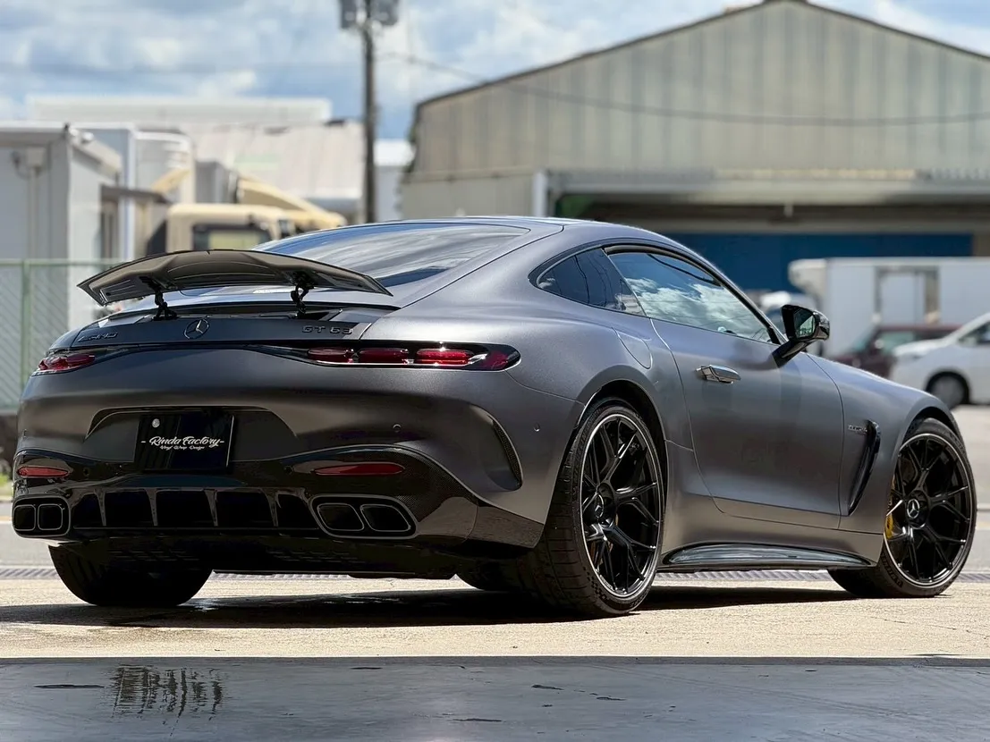 ✨AMG GT63 の新しい顔をご紹介します!✨シルバーから...