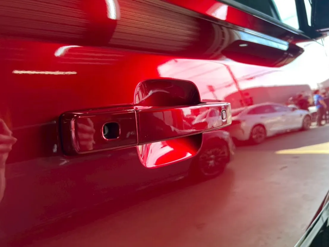 お車をより個性的に、そして華やかに彩りたいと思いませんか?🎨...