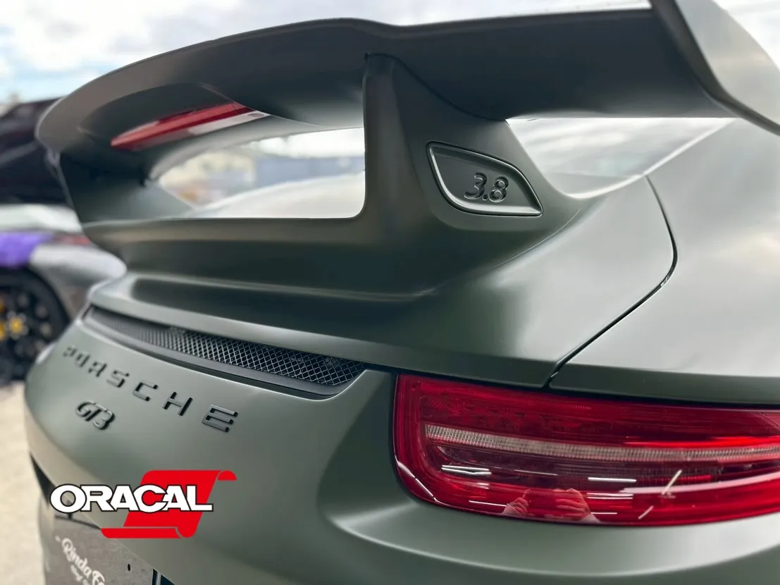 新しい装いで、お車に一歩リードした個性を！今回は、名車ポルシ...