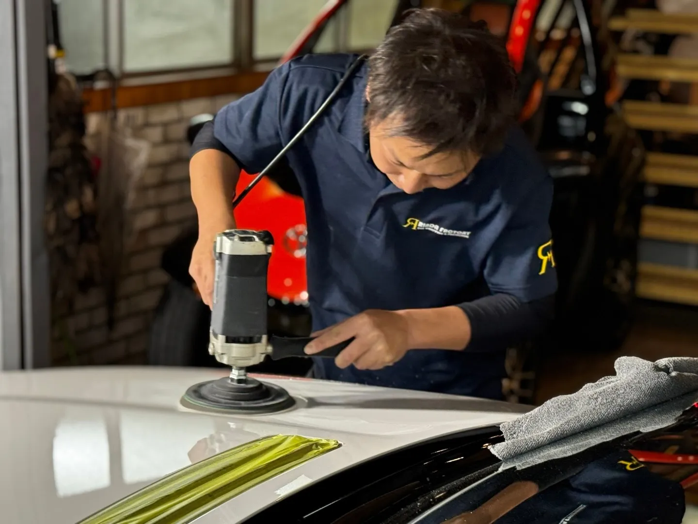 ✨BMW E46 M3をさらに輝かせるためのボディーコーティ...