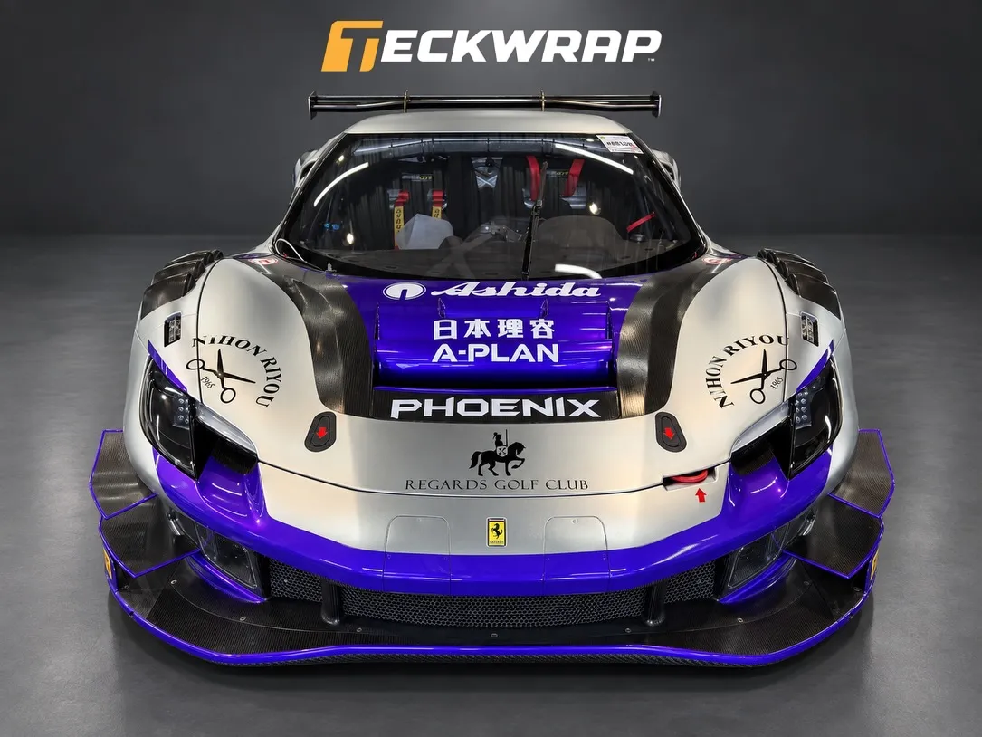 フェラーリ296GT3が独自の個性を放つレース車両に変身しま...